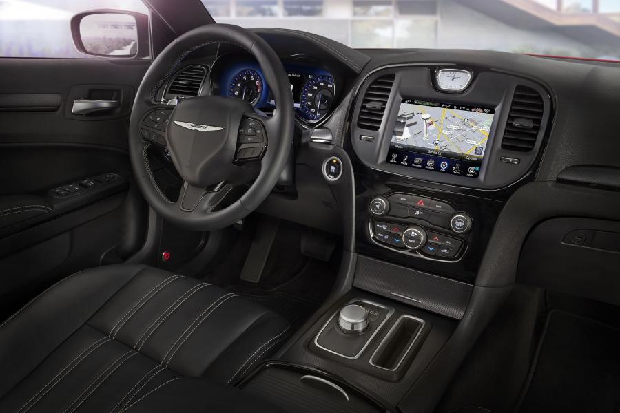  Chrysler 300C S 2015 года  (фото 59 из 59)